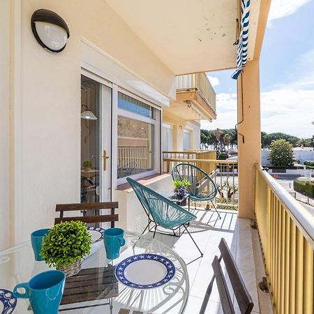 Coastal Paradise & Cozy Home With A 100M From The Beach! กัมบริลส์ ภายนอก รูปภาพ