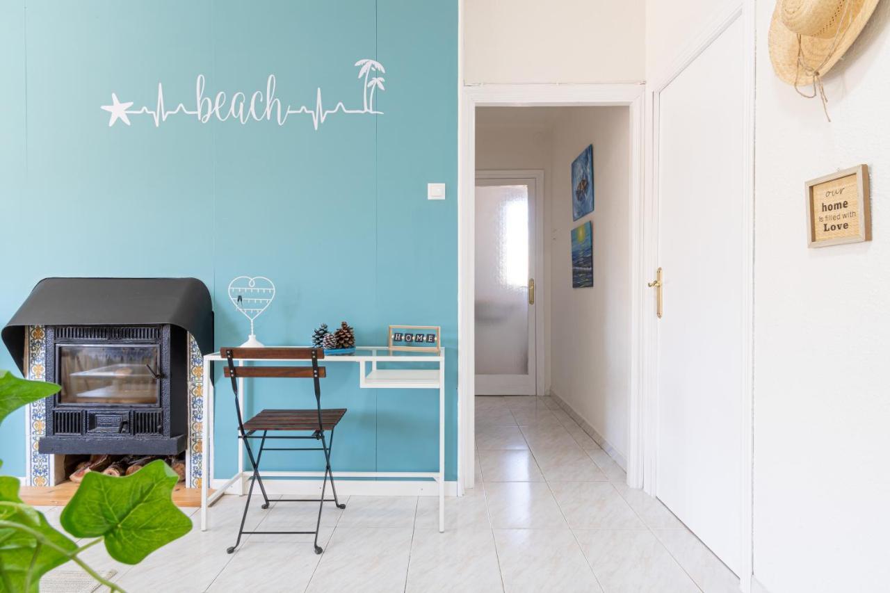 Coastal Paradise & Cozy Home With A 100M From The Beach! กัมบริลส์ ภายนอก รูปภาพ