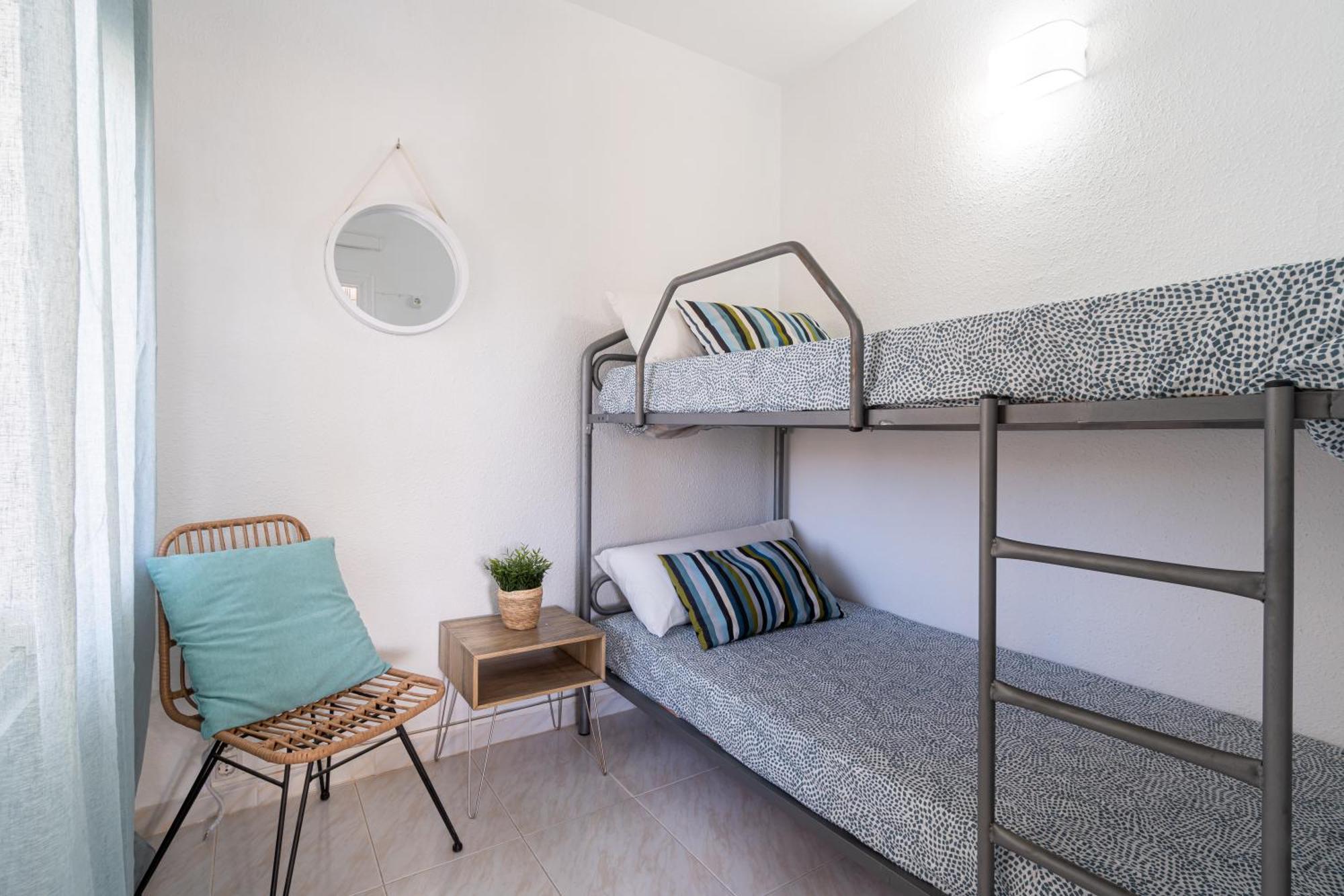 Coastal Paradise & Cozy Home With A 100M From The Beach! กัมบริลส์ ภายนอก รูปภาพ